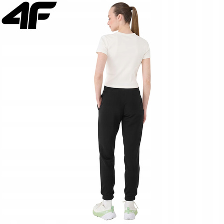 Spodnie dresowe joggery damskie 4F 4FWMM00TTROF1138 czarne