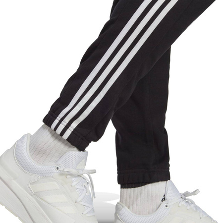Spodnie dresowe męskie adidas Essentials 3-Stripes czarne IC0050