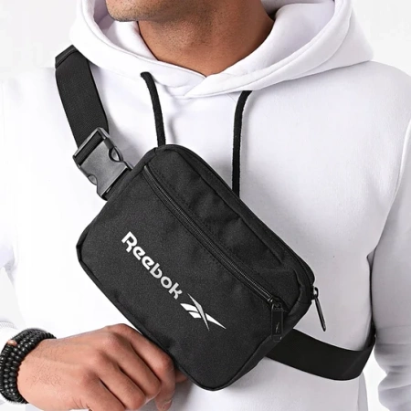 Saszetka Reebok nerka czarna H11304